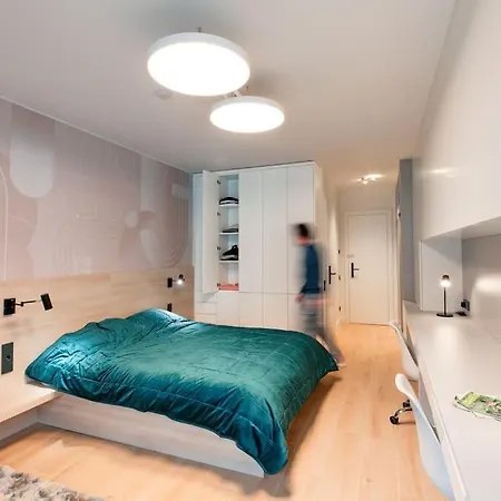 Апартаменты Henry's Appt With A Private 413 - Shared Kitchen *