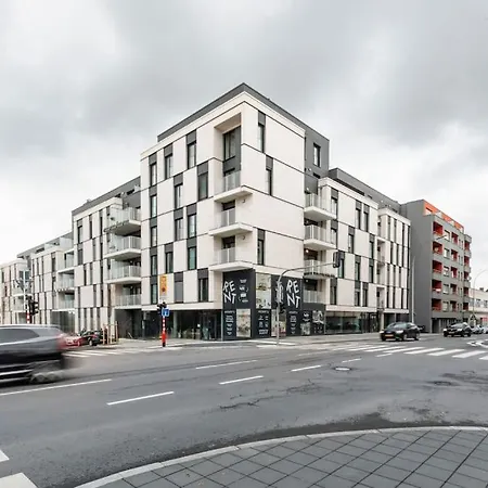Apartment Henry's Appt With A Private 413 - Shared Kitchen