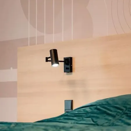 Apartment Henry's Appt With A Private 413 - Shared Kitchen