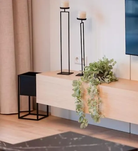 Henry's Appt With A Private 413 - Shared Kitchen * Luxembourg By