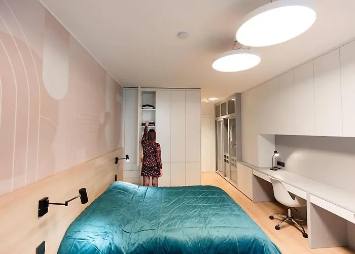 Henry's Appt With A Private 413 - Shared Kitchen Luxembourg By