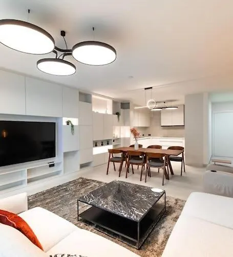 Apartamento Henry's Appt With A Private 413 - Shared Kitchen Luxemburgo