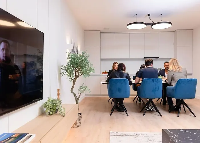 Henry's Appt With A Private 413 - Shared Kitchen Luxemburgo