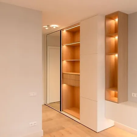 Henry's Appt With A Private 413 - Shared Kitchen * Luxembourg